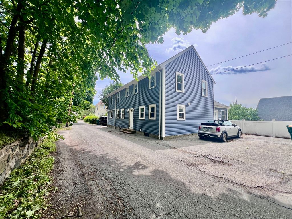 15 1st 15, Woburn, MA 01801