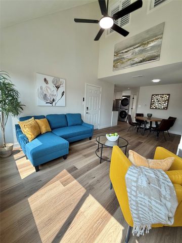 3129 Sondra Drive 203, Fort Worth, TX 76107