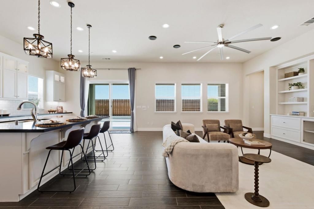 Image 15 of property listing at 1436 FREESTONE Road, Manteca, CA 95337