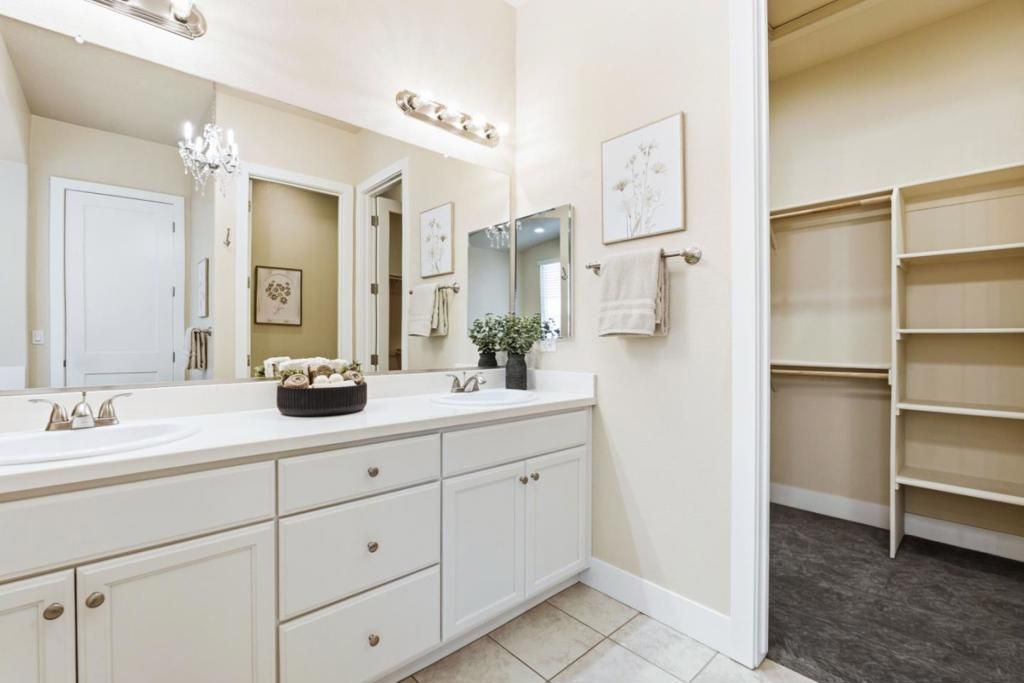Image 37 of property listing at 1436 FREESTONE Road, Manteca, CA 95337