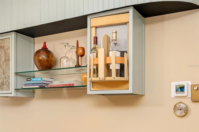 7461 W COUNTRY CLUB DRIVE 404, Sarasota, FL 34243