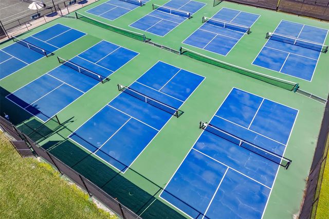 7461 W COUNTRY CLUB DRIVE 404, Sarasota, FL 34243