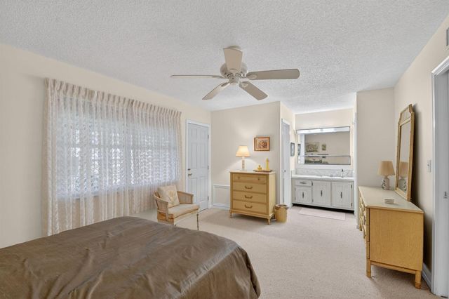 615 High Point Drive C, Delray Beach, FL 33445
