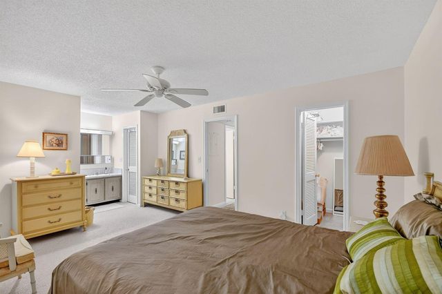 615 High Point Drive C, Delray Beach, FL 33445