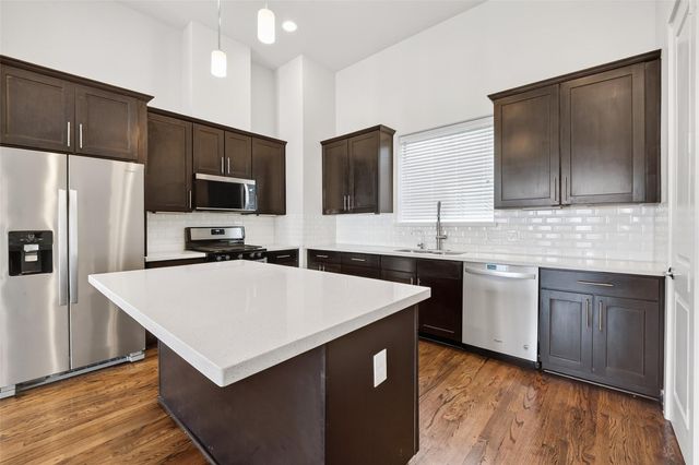 3413 Kensington Yellow Place, Houston, TX 77008