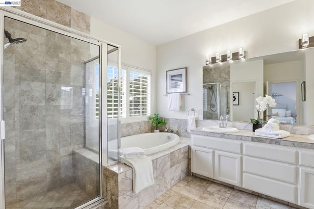 17515 Montoya Cir, Morgan Hill, CA 95037