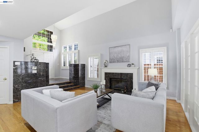 17515 Montoya Cir, Morgan Hill, CA 95037
