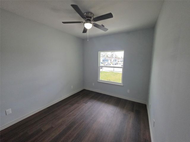 213 Dipping Stream Street, Houston, TX 77076