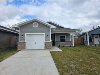 213 Dipping Stream Street, Houston, TX 77076