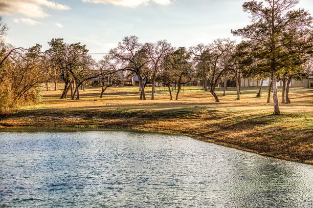 6892 Palm Road, Sealy, TX 77474