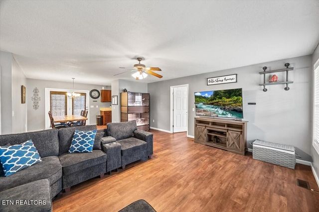 6223 Cheyenne Trail Tr, Baxter, TN 38544