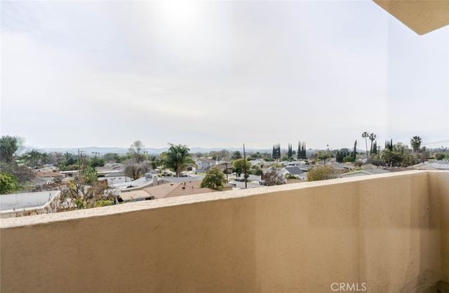 19350 Sherman Way 210, Reseda, CA 91335
