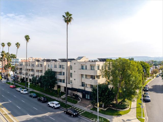 19350 Sherman Way 210, Reseda, CA 91335