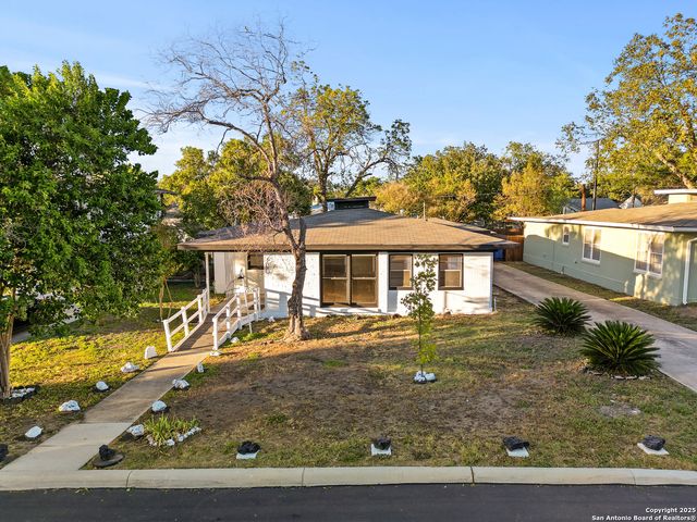 707 Chicago, San Antonio, TX 78210