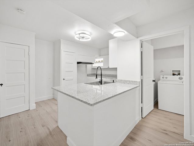 707 Chicago, San Antonio, TX 78210