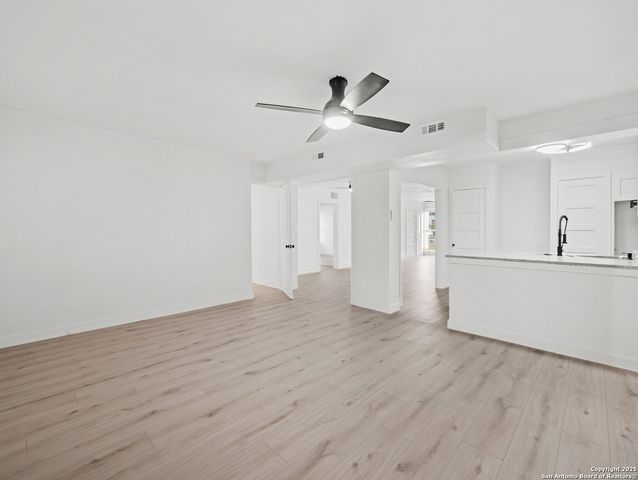 707 Chicago, San Antonio, TX 78210