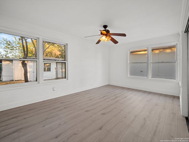 707 Chicago, San Antonio, TX 78210