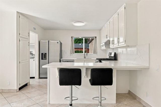 6683 Gross Avenue, West Hills, CA 91307