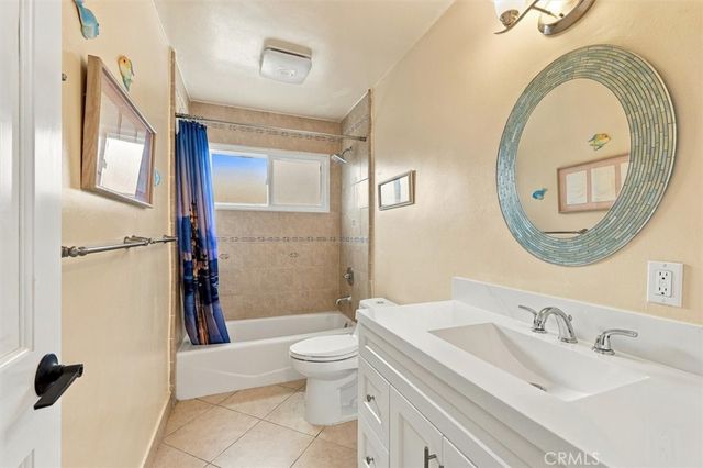 6683 Gross Avenue, West Hills, CA 91307