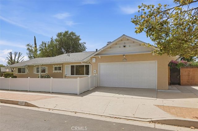 6683 Gross Avenue, West Hills, CA 91307