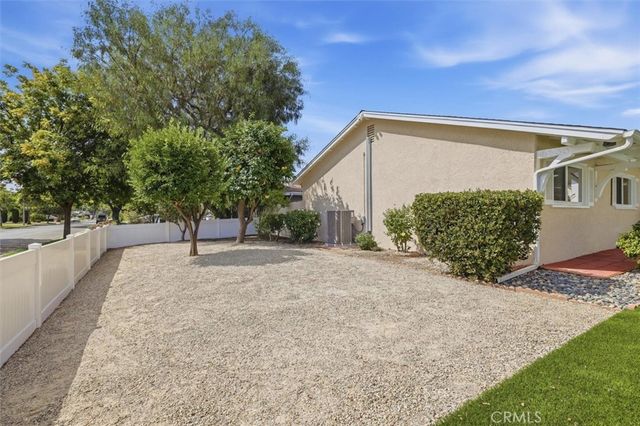 6683 Gross Avenue, West Hills, CA 91307