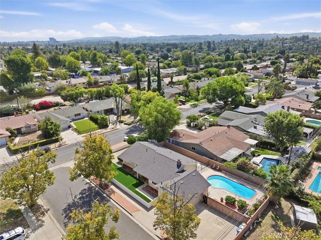 6683 Gross Avenue, West Hills, CA 91307