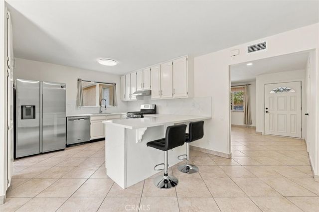 6683 Gross Avenue, West Hills, CA 91307