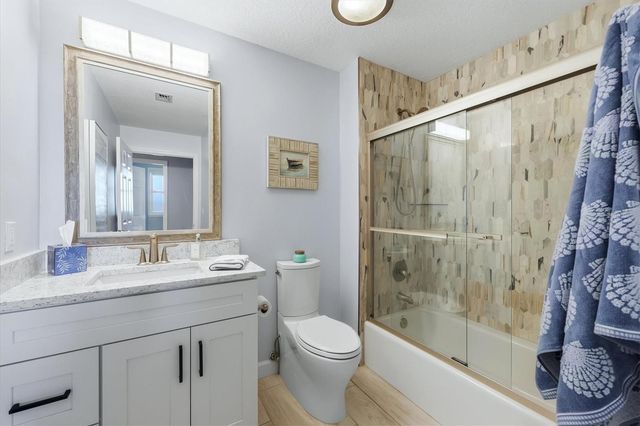 750 N TAMIAMI TRAIL 517, Sarasota, FL 34236