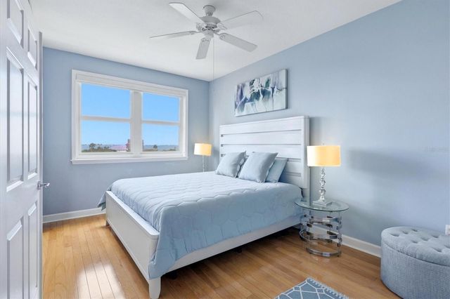 750 N TAMIAMI TRAIL 517, Sarasota, FL 34236