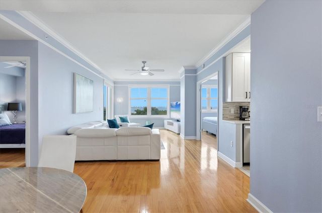 750 N TAMIAMI TRAIL 517, Sarasota, FL 34236