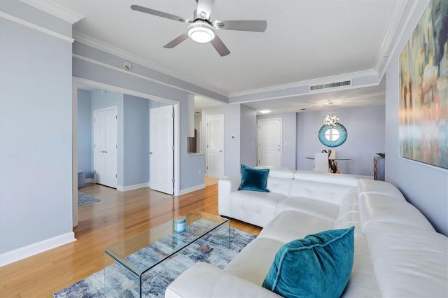 750 N TAMIAMI TRAIL 517, Sarasota, FL 34236