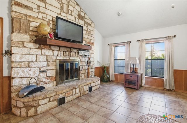 1961 Fm 1670, Belton, TX 76513