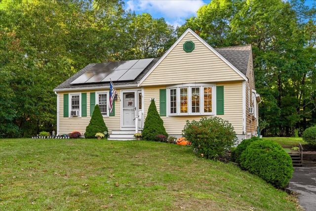 37 Donna Dr, Plymouth, MA 02360