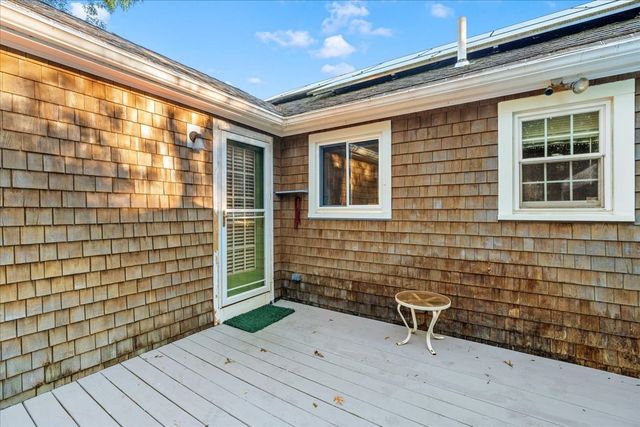 37 Donna Dr, Plymouth, MA 02360
