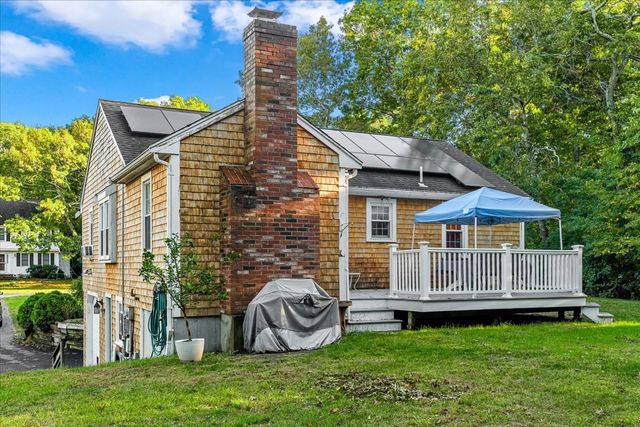 37 Donna Dr, Plymouth, MA 02360
