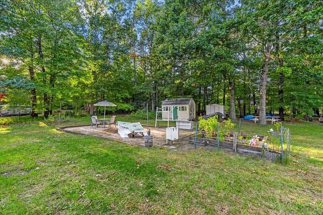37 Donna Dr, Plymouth, MA 02360