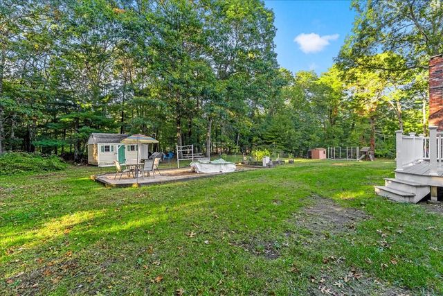 37 Donna Dr, Plymouth, MA 02360