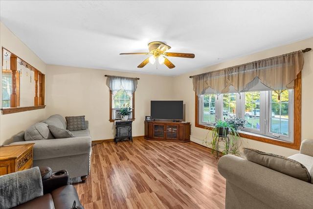 37 Donna Dr, Plymouth, MA 02360