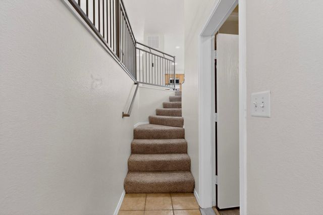 235 Cloud View Avenue SW, Los Lunas, NM 87031