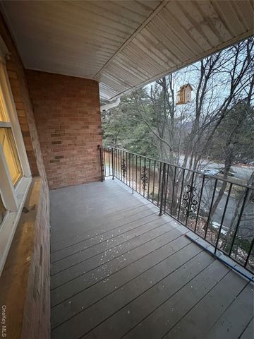 100 Dowd Street C5, Haverstraw, NY 10927