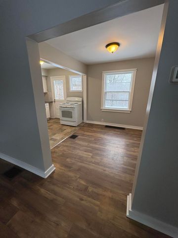 913 Mitchell Boulevard 913 Mitchell Boulevard, Springfield, OH 45503