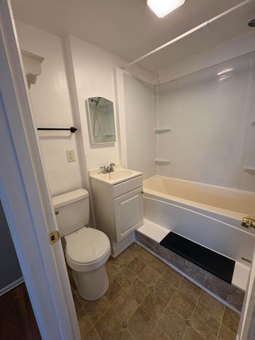 913 Mitchell Boulevard 913 Mitchell Boulevard, Springfield, OH 45503