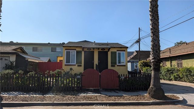 1526 E 9th Street, Long Beach, CA 90813