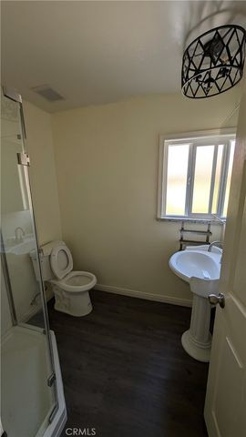 1526 E 9th Street, Long Beach, CA 90813