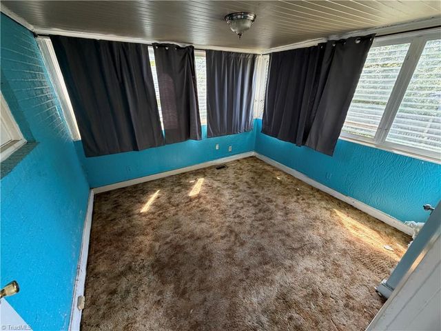 821 Holt Avenue, Greensboro, NC 27405