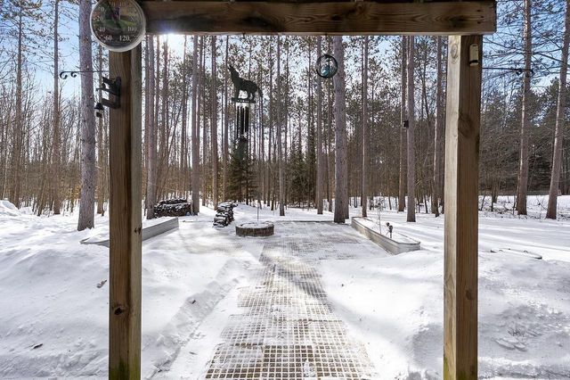 W7727 TRELLIS ROAD, Crivitz, WI 54114