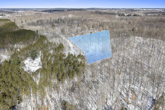 W7727 TRELLIS ROAD, Crivitz, WI 54114