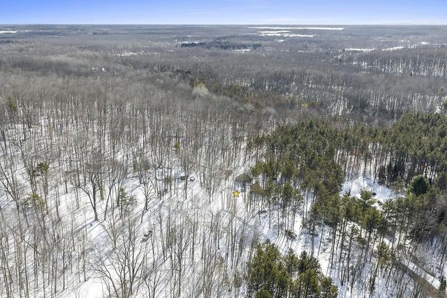 W7727 TRELLIS ROAD, Crivitz, WI 54114