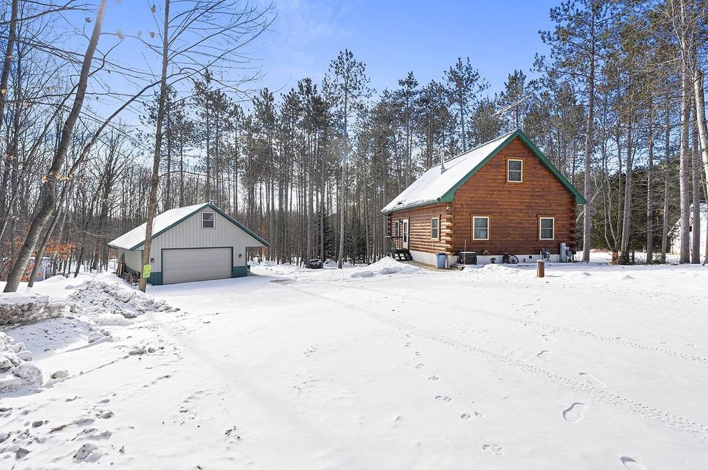 W7727 TRELLIS ROAD, Crivitz, WI 54114