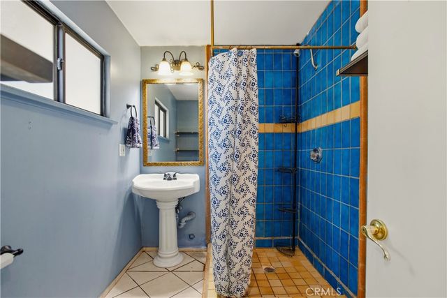 1911 W Palm, West Covina, CA 91790